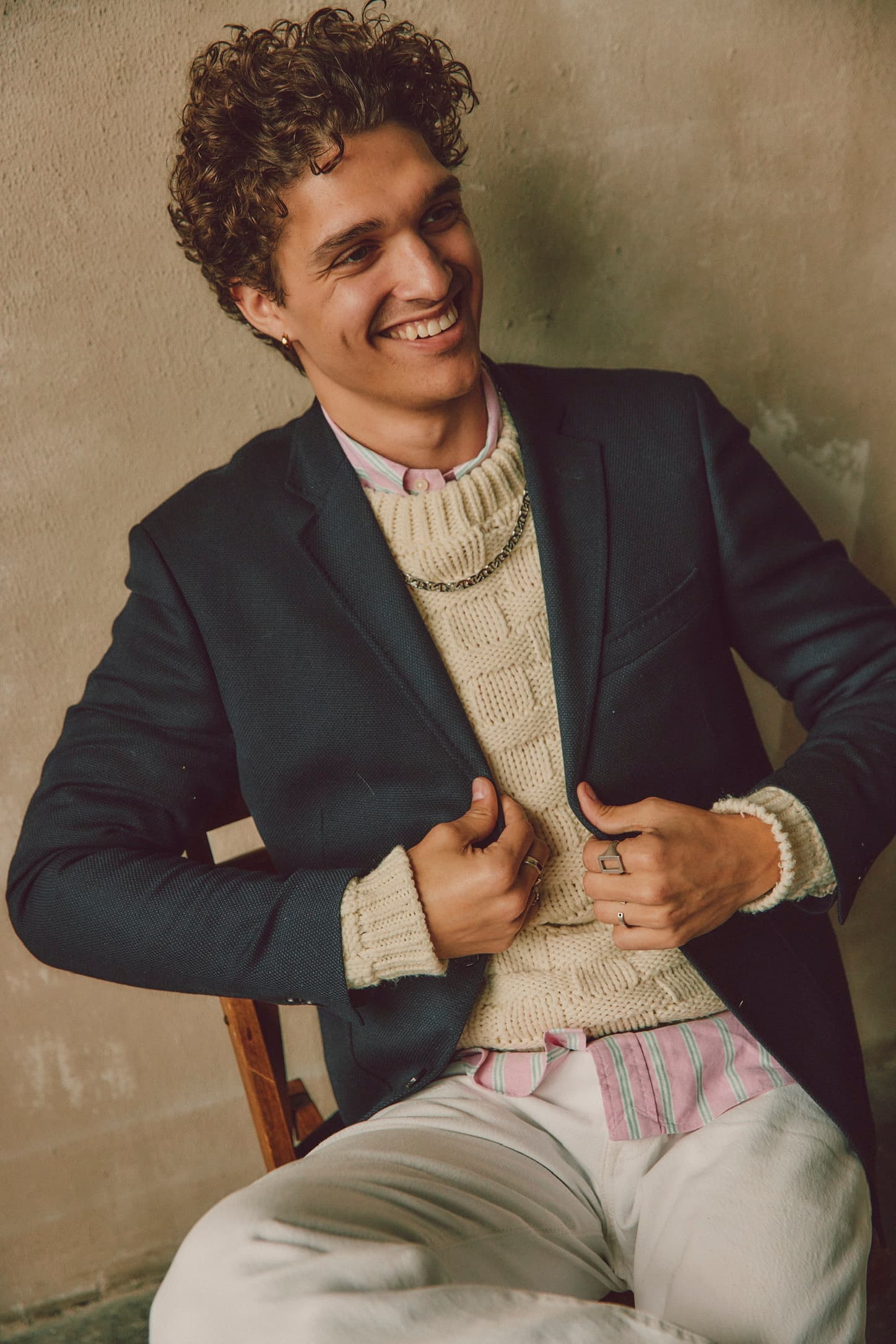Smiling - knit & blazer